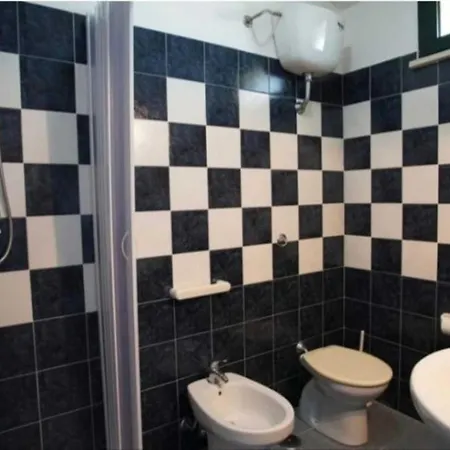 Apartamento Tra Ulivi E Mare